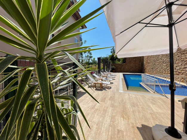 Квартира 3+1 в районе Кестель с частичным видом на море, 250 м2 - Ракурс 5