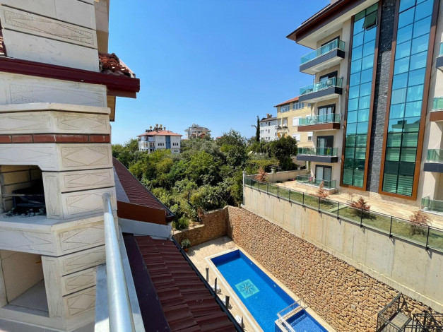 Квартира 3+1 в районе Кестель с частичным видом на море, 250 м2 - Ракурс 22