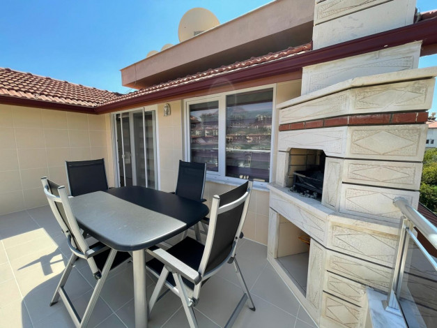 Квартира 3+1 в районе Кестель с частичным видом на море, 250 м2 - Ракурс 24