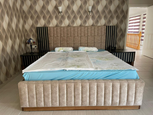 Квартира 3+1 в районе Кестель с частичным видом на море, 250 м2 - Ракурс 38