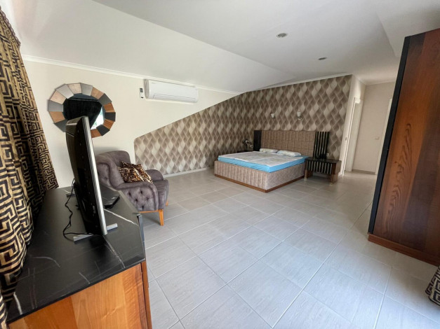 Квартира 3+1 в районе Кестель с частичным видом на море, 250 м2 - Ракурс 41