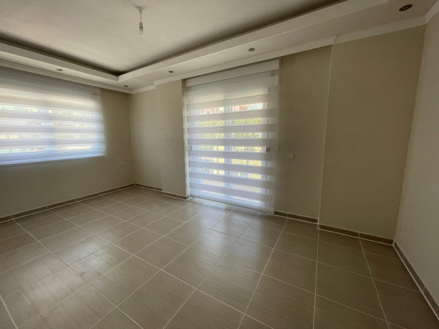 Квартира 3+1 в районе Кестель с частичным видом на море, 250 м2 - Ракурс 55