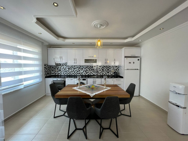 Квартира 3+1 в районе Кестель с частичным видом на море, 250 м2 - Ракурс 62