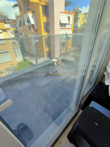 Меблированная двухкомнатная квартира в центре Аланьи в 350 метрах от моря, 45м2 - Ракурс 5