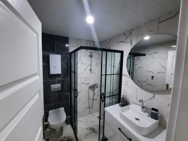 Апартаменты 2+1 с новой мебелью и бытовой техникой рядом с морем в Махмутлар, 70м2 - Ракурс 11