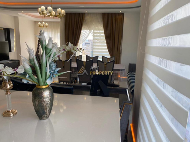 Полностью меблированная квартира в комплексе премиум класса в районе Махмутлар, 186м - Ракурс 6