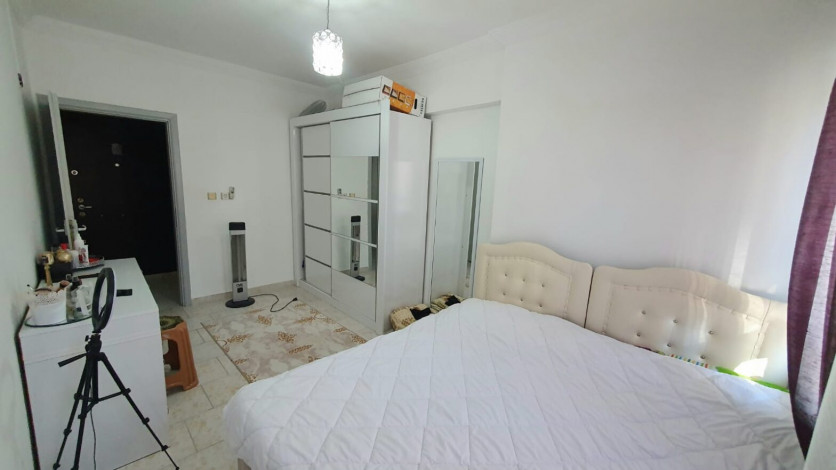 Просторная четырехкомнатная квартира в 300 метрах от моря в районе Махмутлар, 130 м2 - Ракурс 19