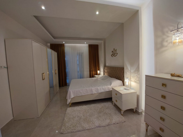 Полностью меблированная трехкомнатная квартира в комплексе премиум класса в районе Махмутлар, 110м - Ракурс 8