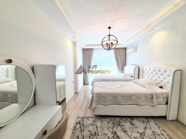 Квартира 3+1 в одном из лучших комплексов района Махмутлар, 165 м2 - Ракурс 4