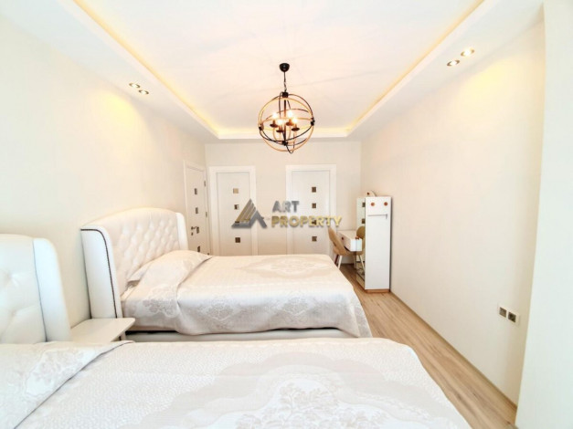 Квартира 3+1 в одном из лучших комплексов района Махмутлар, 165 м2 - Ракурс 7