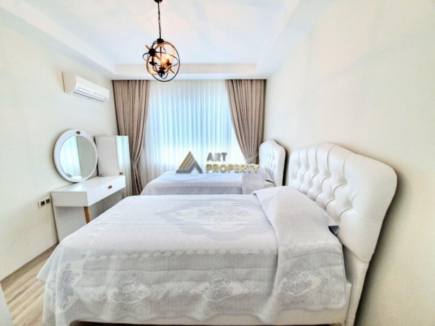 Квартира 3+1 в одном из лучших комплексов района Махмутлар, 165 м2 - Ракурс 11