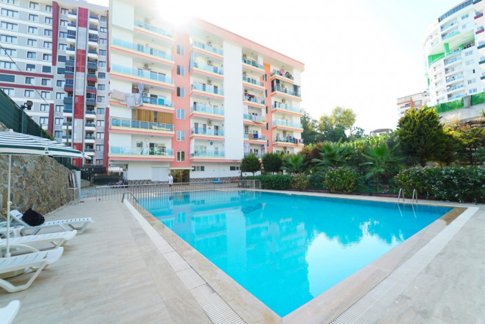 Пентхаус 4+1 в тихом месте района Махмутлар, 210 м2 - Ракурс 3