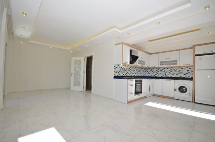 Трехкомнатная квартира с видом на море в комплексе с зеленым садом в Каргыджаке, 105 м2 - Ракурс 15