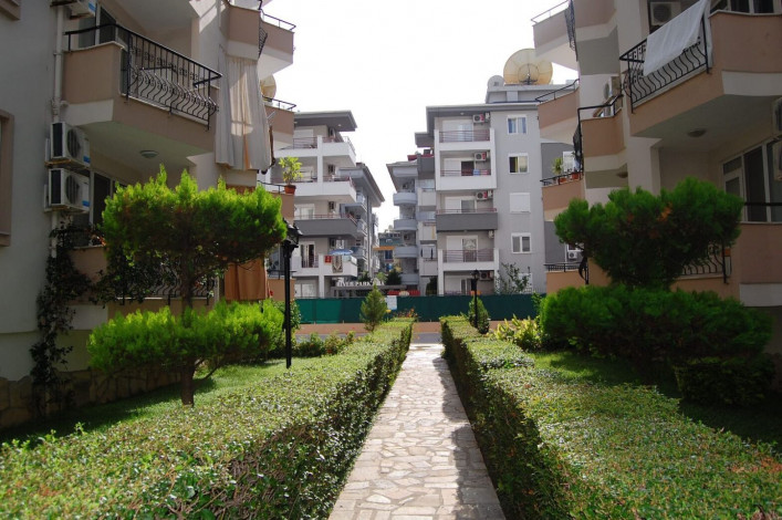 Трехкомнатная квартира в 350 метрах от моря в районе Оба, 110 м2 - Ракурс 11