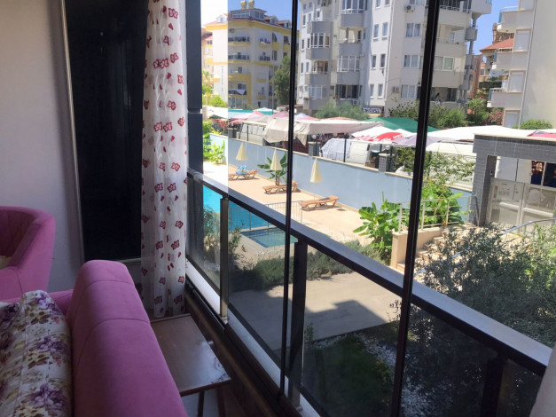 Просторная двухкомнатная квартира в 350 метрах от моря в Махмутлар, 70м2 - Ракурс 2