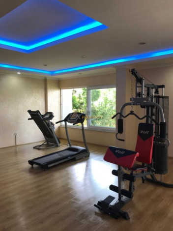 Полностью меблированная двухкомнатная квартира в районе Тосмур, 70 м2 - Ракурс 3