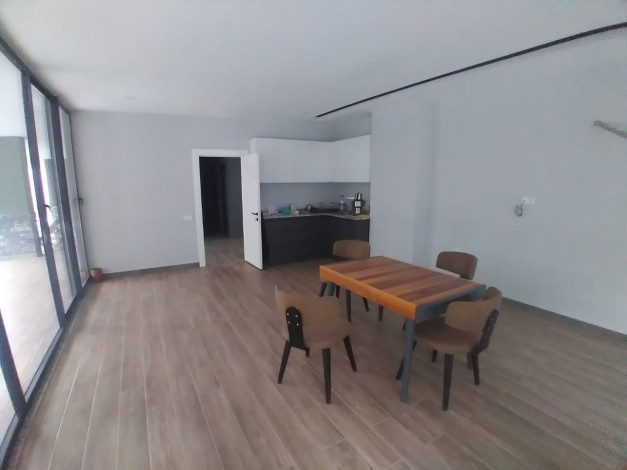 Квартира 1+1 в новом доме в 250 м от моря в Махмутлар, 60 м2 - Ракурс 6