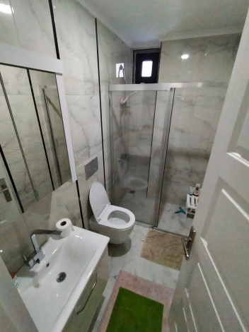 Квартира 4+1 с отдельной кухней в новом доме с развитой инфраструктурой, 180 м2 - Ракурс 21