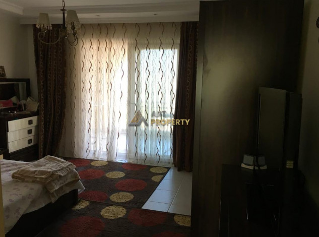 Двухэтажная меблированная вилла 3+1 с зеленой территорией в районе Конаклы, 220 м2 - Ракурс 4