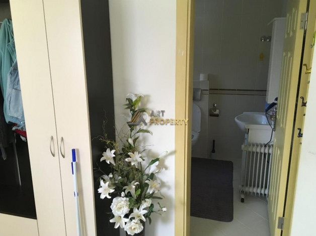 Двухэтажная меблированная вилла 3+1 с зеленой территорией в районе Конаклы, 220 м2 - Ракурс 5