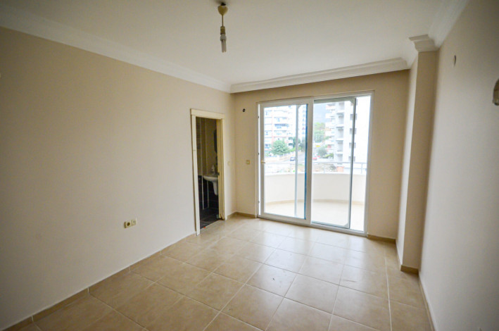 Трехкомнатная квартира недалеко от моря в районе Махмутлар, 110 м2 - Ракурс 14