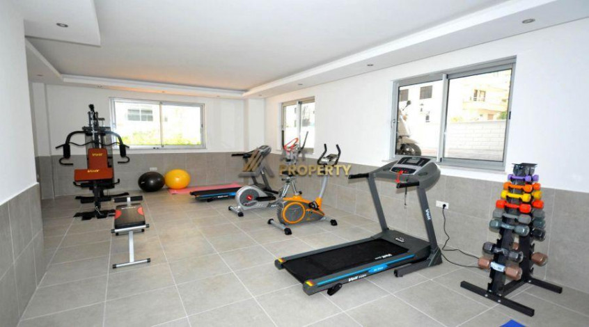 Квартира 1+1 в комплексе с инфраструктурой в начале района Махмутлар, 65 м2 - Ракурс 2