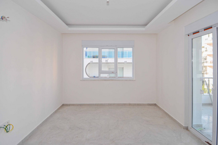 Трехкомнатная квартира в 350 м от моря в районе Махмутлар, 83м - Ракурс 3