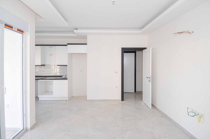 Трехкомнатная квартира в 350 м от моря в районе Махмутлар, 83м - Ракурс 4