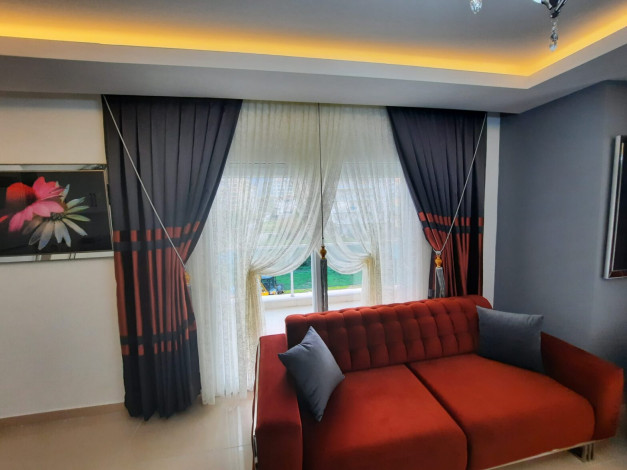 Квартира 2+1 с новой мебелью вблизи моря в Махмутларе, 90 м2 - Ракурс 3