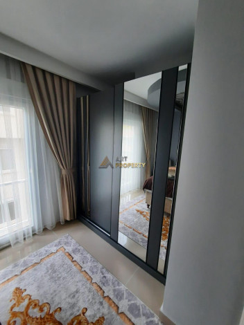 Квартира 2+1 с новой мебелью вблизи моря в Махмутларе, 90 м2 - Ракурс 6