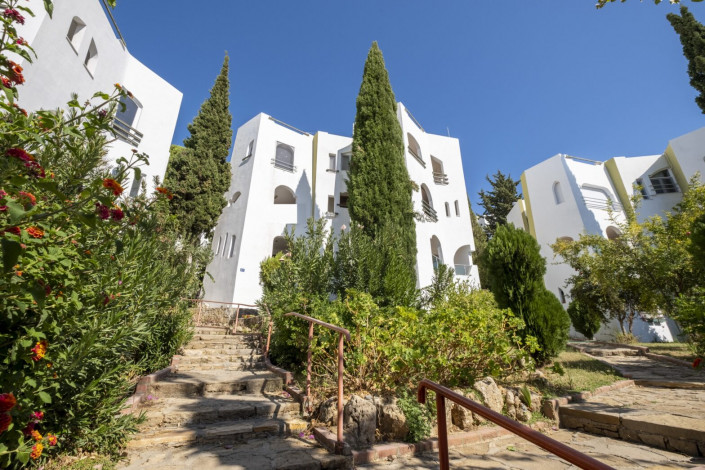 Трехкомнатная вилла с видом на море в районе Тюрклер города Аланья, 95 м2 - Ракурс 6