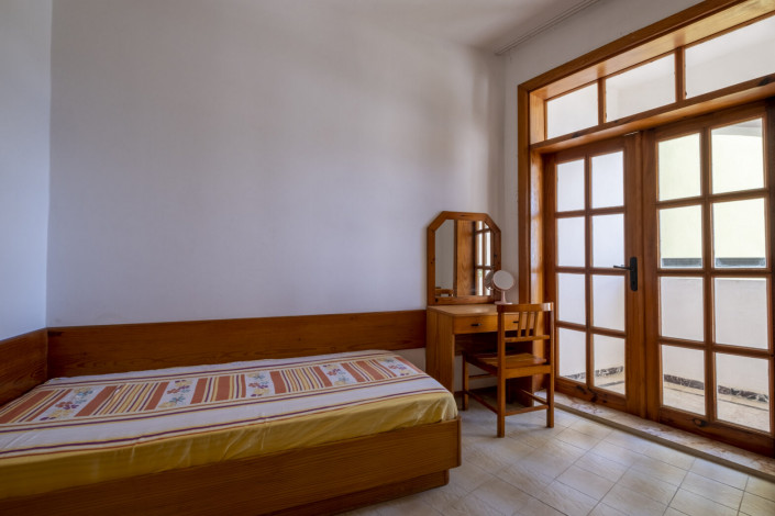 Трехкомнатная вилла с видом на море в районе Тюрклер города Аланья, 95 м2 - Ракурс 9