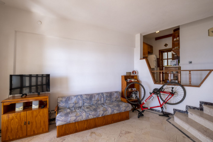 Трехкомнатная вилла с видом на море в районе Тюрклер города Аланья, 95 м2 - Ракурс 19