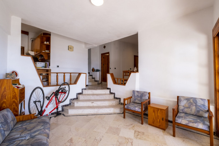 Трехкомнатная вилла с видом на море в районе Тюрклер города Аланья, 95 м2 - Ракурс 20