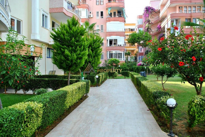 Квартира 2+1 большой планировки с мебелью в Махмутларе, 120 м2 - Ракурс 9