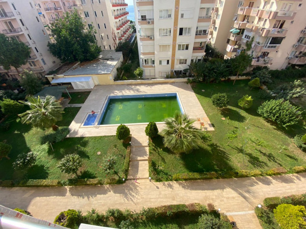 Квартира 2+1 большой планировки с мебелью в Махмутларе, 120 м2 - Ракурс 11