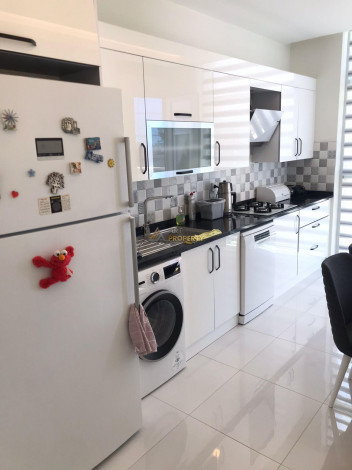 Красивая квартира 3+1 с новой мебелью в центре Аланьи, 150м2 - Ракурс 2