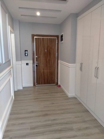 Квартира 4+1 с отдельной кухней в новом доме с развитой инфраструктурой, 180 м2 - Ракурс 23