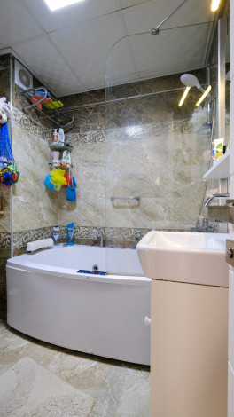 Квартира 2+1 на первой линии пляжа Клеопатры возле пещеры Дамлаташ, 105 м2 - Ракурс 11