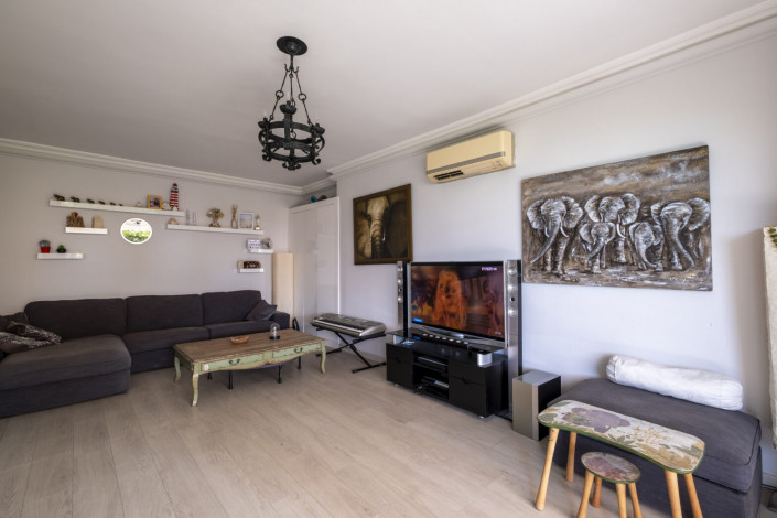 Квартира 2+1 на первой линии пляжа Клеопатры возле пещеры Дамлаташ, 105 м2 - Ракурс 14