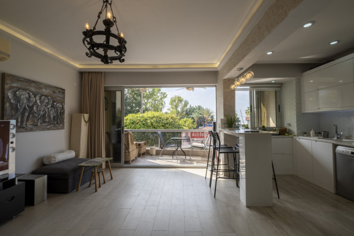 Квартира 2+1 на первой линии пляжа Клеопатры возле пещеры Дамлаташ, 105 м2 - Ракурс 16