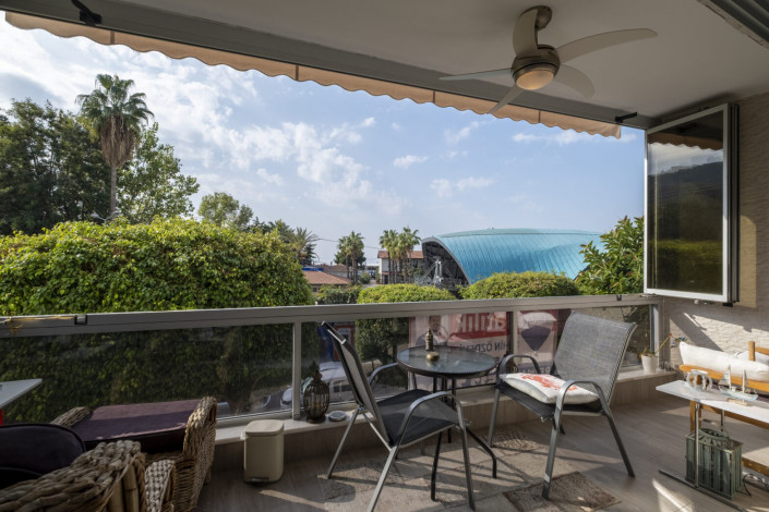 Квартира 2+1 на первой линии пляжа Клеопатры возле пещеры Дамлаташ, 105 м2 - Ракурс 24