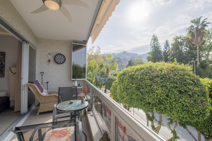 Квартира 2+1 на первой линии пляжа Клеопатры возле пещеры Дамлаташ, 105 м2 - Ракурс 26