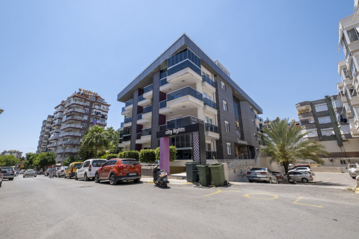 Двухуровневые апартаменты 3+2 с выходом в сад в районе Клеопатры, 190 м2 - Ракурс 8