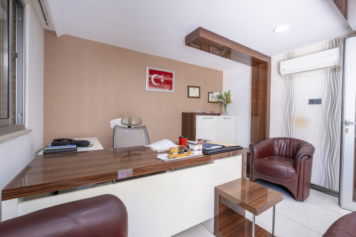 Двухуровневые апартаменты 3+2 с выходом в сад в районе Клеопатры, 190 м2 - Ракурс 9