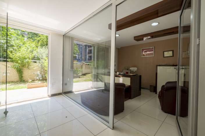 Двухуровневые апартаменты 3+2 с выходом в сад в районе Клеопатры, 190 м2 - Ракурс 10