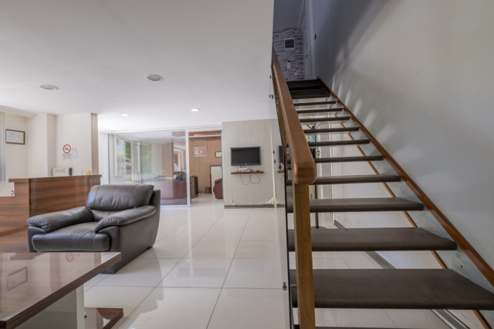 Двухуровневые апартаменты 3+2 с выходом в сад в районе Клеопатры, 190 м2 - Ракурс 12