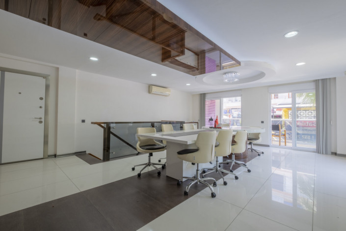 Двухуровневые апартаменты 3+2 с выходом в сад в районе Клеопатры, 190 м2 - Ракурс 13