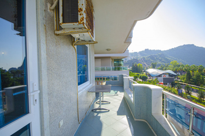 Квартира 3+1 на первой линии пляжа Клеопатры с шикарным видом на море, 120 м2 - Ракурс 7