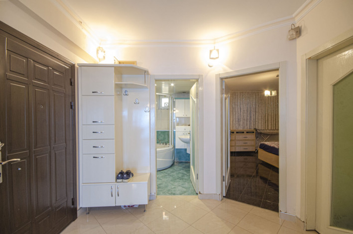 Квартира 3+1 на первой линии пляжа Клеопатры с шикарным видом на море, 120 м2 - Ракурс 9